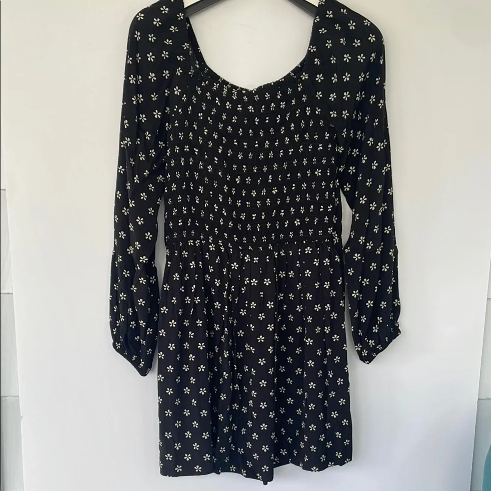 GAP Teen Black and Cream Casual Dress Size 18-20